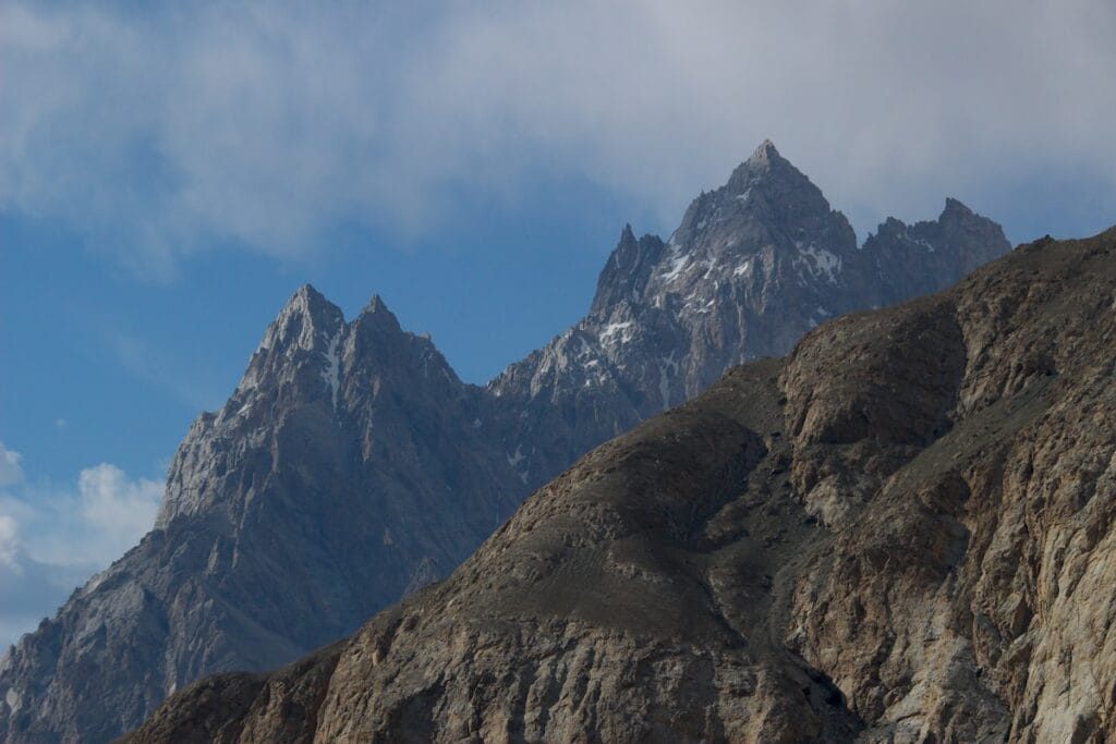 Karakoram photography at first light, shooting the peaks above the Braldu valley