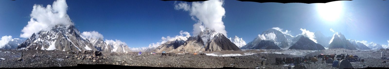 Panorama di Concordia sul Ghiacciaio Baltoro, il bivio con il Ghiacciaio Godwin-Austen